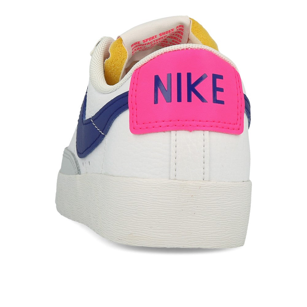 Nike Wmns Blazer Low White Concord Hyper Pink